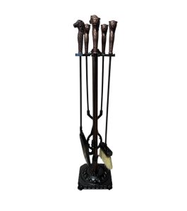 aslan-baslikli-masa-takimi-3